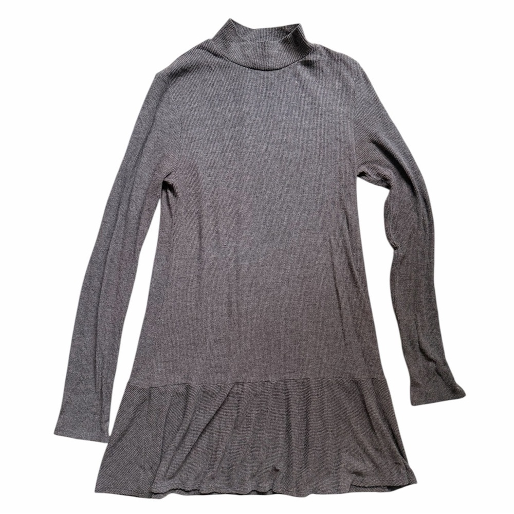 Devine Gray Ribbed Mock Neck Drop Waist Sweater Dress Ruffle Hem Size Medium